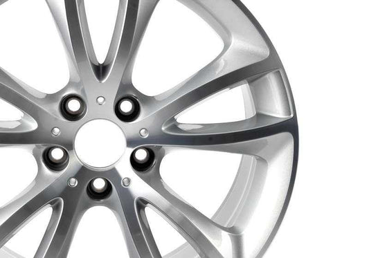Llantas de aleación BMW diseño V-radio 366 19" OEM 36116794690 para BMW F10, F10N, F11, F11N, F18, F18N, F06, F06N, F12, F12N, F13, F13N. Original BMW.