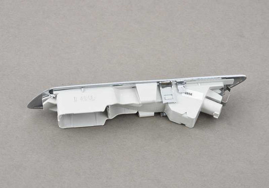 Intermitente lateral izquierdo OEM 63137154167 para BMW F10, F11, F18. Compatible con los modelos Serie 5. Pieza original BMW.