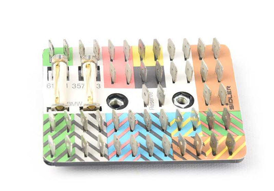 Piastra di contatto OEM 61131357593 per BMW R50, R60, R75, R80, R90, R100. Compatibile con i sistemi di illuminazione elettrica. BMW originale.