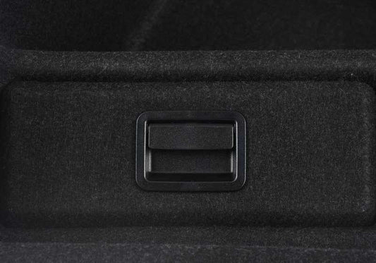 Guarnecido lateral izquierdo maletero OEM 51487246299 para BMW F30, F80. Pieza original BMW.