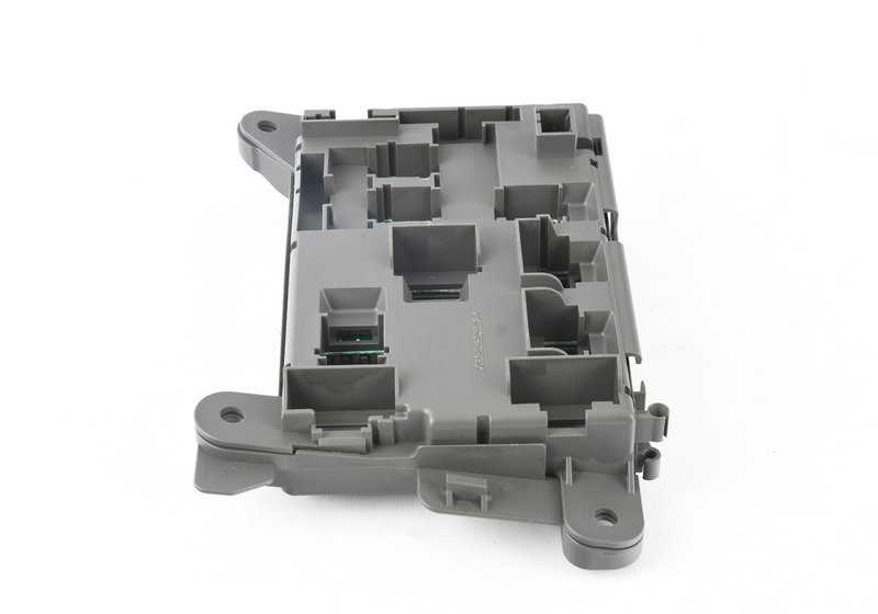 Distribuidor eléctrico trasero OEM 61146931687 para BMW X5 (E70, E70N) y BMW X6 (E71, E72). Original BMW.