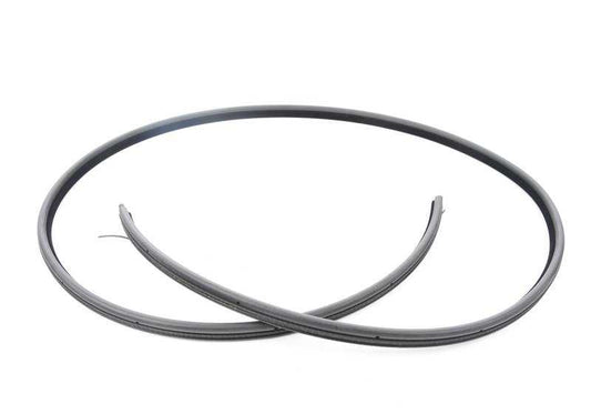 Protector de canto trasero OEM 51727116407 para BMW E39. Original BMW.