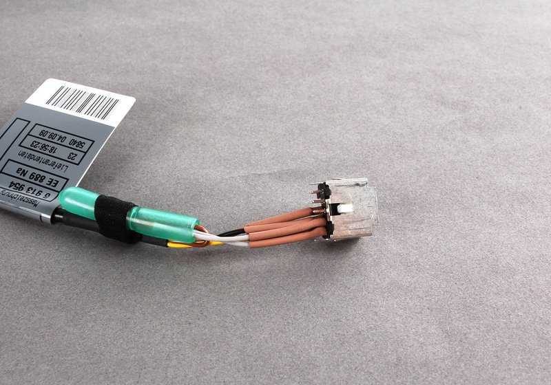 Cable adaptador para cargador de CD OEM 61126913954 para BMW E46, E39, E53. Original BMW.