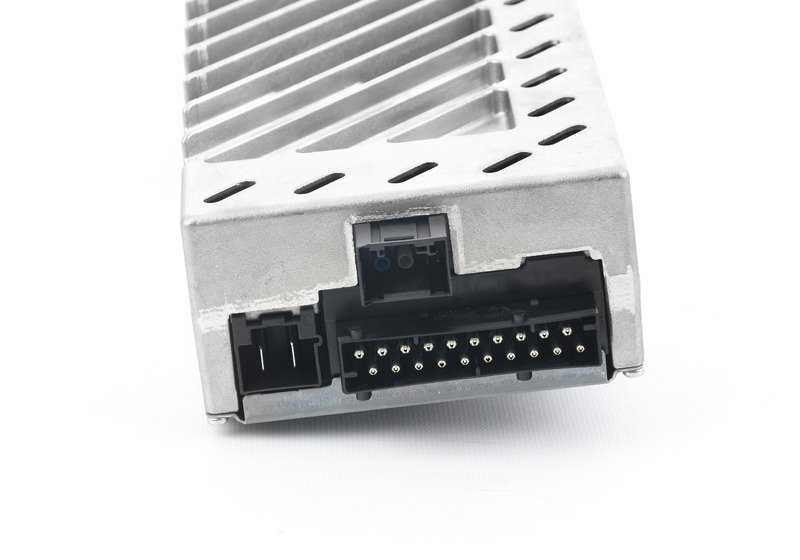 Amplificador sistema de sonido Top Hi-Fi OEM 65126818787 para BMW F07, F07N, F10, F10N, F11, F11N, F06, F12, F13. Original BMW.