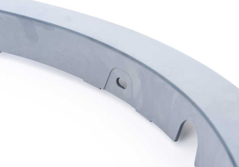 Embellecedor paso de rueda trasero derecho OEM 51777294372 para BMW X5 F15. Original BMW.