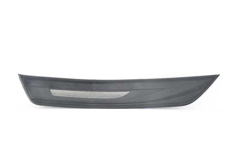 Embellecedor entrada trasera izquierda OEM 51477203603 para BMW Serie 5 F10, F10N, F11, F11N. Original BMW.