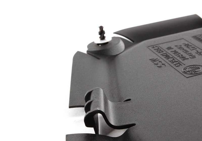 Lower protection cover OEM 51757061886 for BMW E60, E61, E63, E64. Original BMW piece.