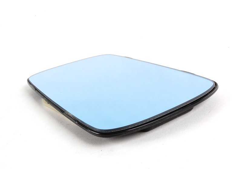 Cristal retrovisor calefactable OEM 51161901176 para BMW E30, E28, E23. Repuesto original BMW. Ideal para sustituir el espejo dañado o mejorar visibilidad en invierno.