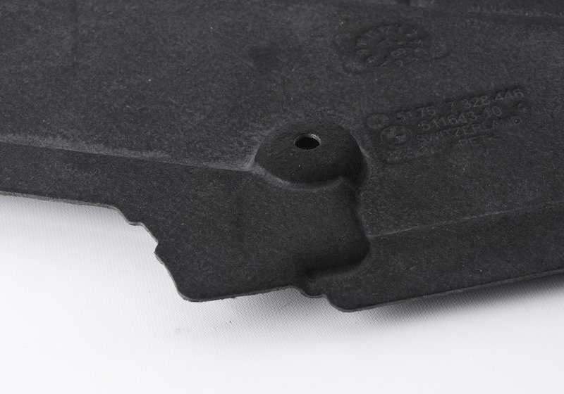 Protector inferior derecho del depósito de combustible OEM 51757328446 para BMW F15, F16. Original BMW.