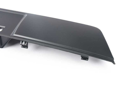 Embellecedor tapa maletero OEM 51138169692 para BMW E38 728i, 725tds {todos los modelos compatibles}. Original BMW.