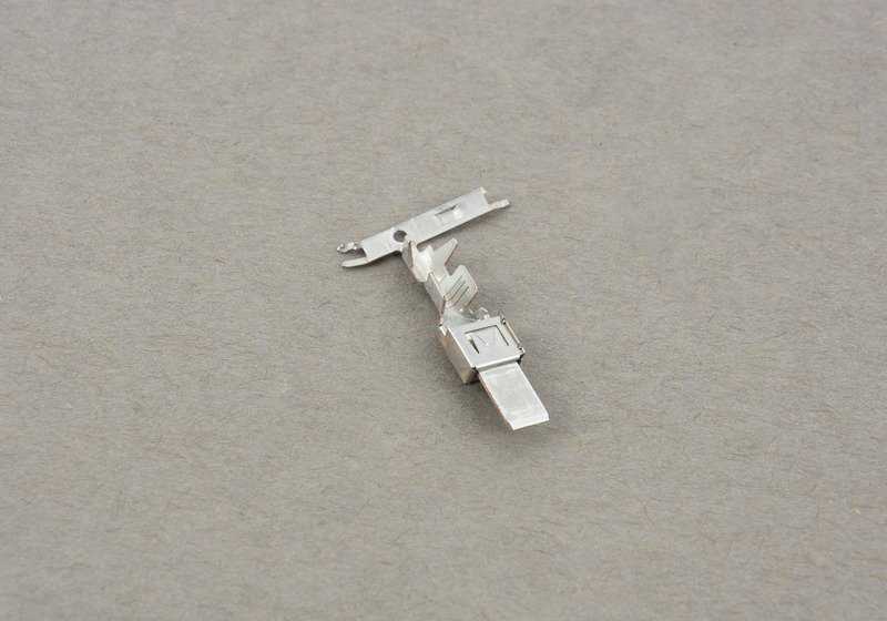 Pin Elo-Power-Kontakt 5.2 x 0,63 für BMW (OEM 61138364845). Original BMW