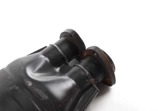 Front silencer OEM 18121177233 for BMW E28 and E24. Original part of the escape system without catalyst. Compatible only with these models. Original BMW.