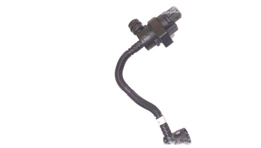 Válvula de ventilación del depósito con tubo OEM 13907572238 para BMW E90, E91, E92, E93, E60, E61, F10, F11, E63, E64. Original BMW.