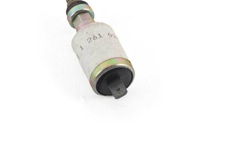 Válvula corte ralentí OEM 13111261024 para BMW E10, E12, E21, 114, 1502, 2002, 1602, 1802. Compatible con motores M10. Recambio original BMW.