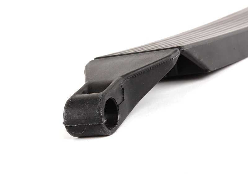 Pedal del acelerador OEM 35411118210 para BMW E30, E28, E24, E23. Compatible con modelos de 1982 a 1988. Repuesto original BMW. Ideal para sustituir el pedal desgastado o roto.