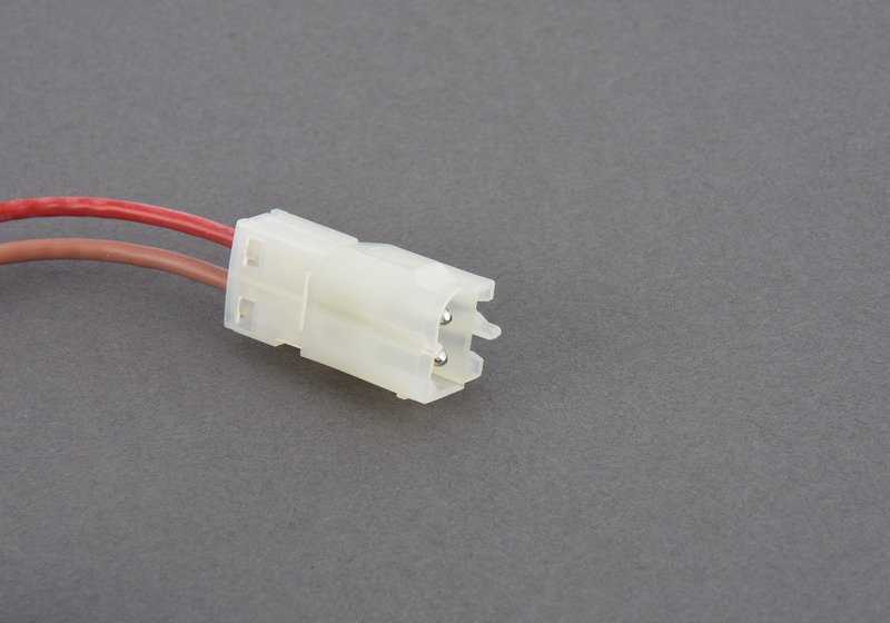 Toma del Encendedor para BMW E34, E32, E38, E31 (OEM 61341378716). Original BMW