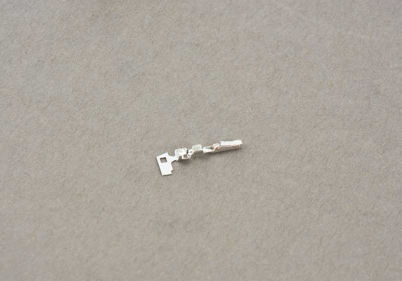 Terminal de contacto hembra OEM 61138722290 para BMW E81, E82, E87, E87N, E88, F20, F20N, F21, F21N, F22, F22N, E46, E90, E90N, E91, E91N, E92, E92N, E93, E93N, F30, F31, F31N, F34, F34N, F35, F35N, F32, F32N, F33, F33N, E84, E83, E83N, F25, E85, E86
