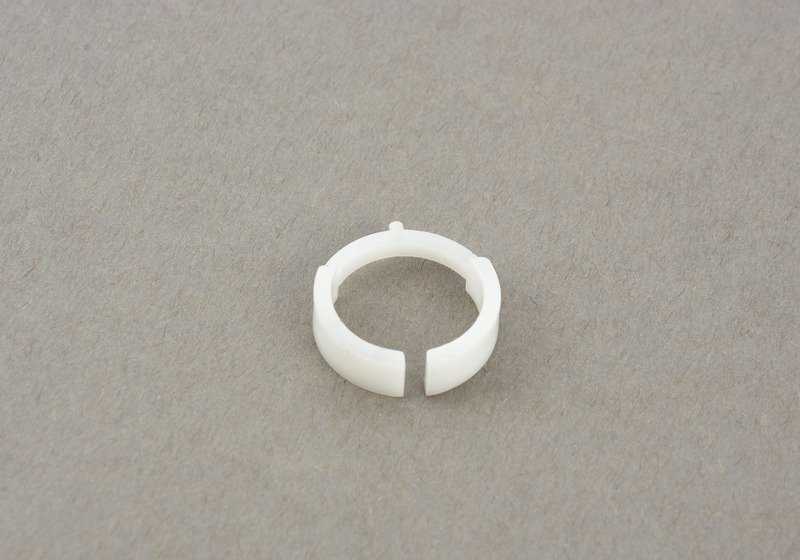 Adaptador inferior para columna de dirección OEM 32306758644 para MINI R50, R53. Compatible con modelos desde año 2000. Repuesto original MINI.