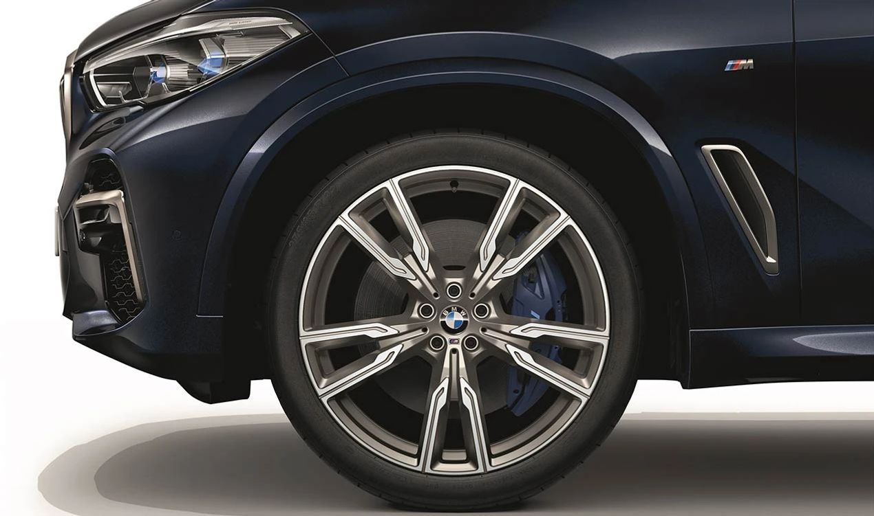 Llantas de aleación M V-Radio 747 de 22" OEM 36116856025 para BMW X5 G05 y X6 G06. Acabado bicolor negro II brillante. Original BMW.