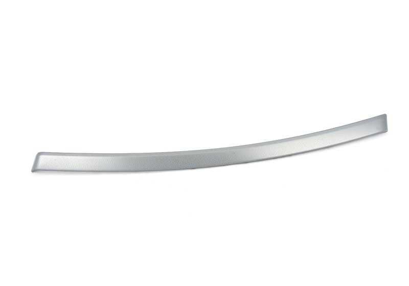 Moldura interior Porta frontal direita na geleira de alumínio Silber OEM 51419145408 para BMW E90, E91. BMW original.