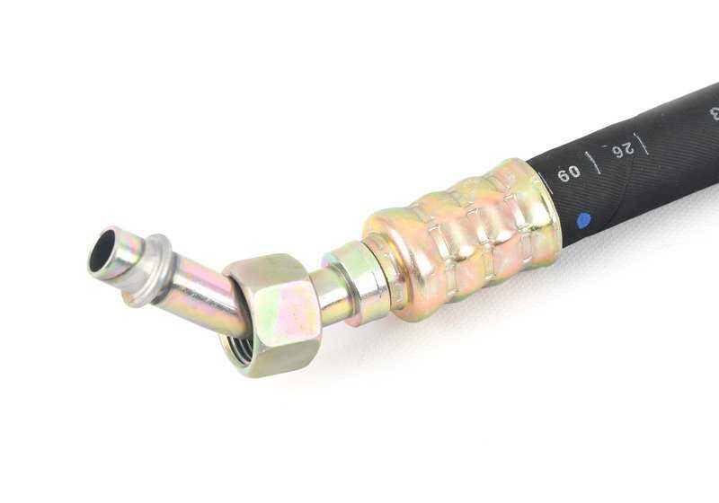 Tubería de alta presión A/C (compresor a condensador) OEM 64539067574 para BMW E30. Compatible con gas R12/R134A. Original BMW.