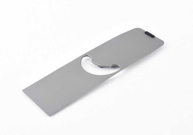 Left cover for BMW 5 Series E34 (OEM 51431973433). Original BMW