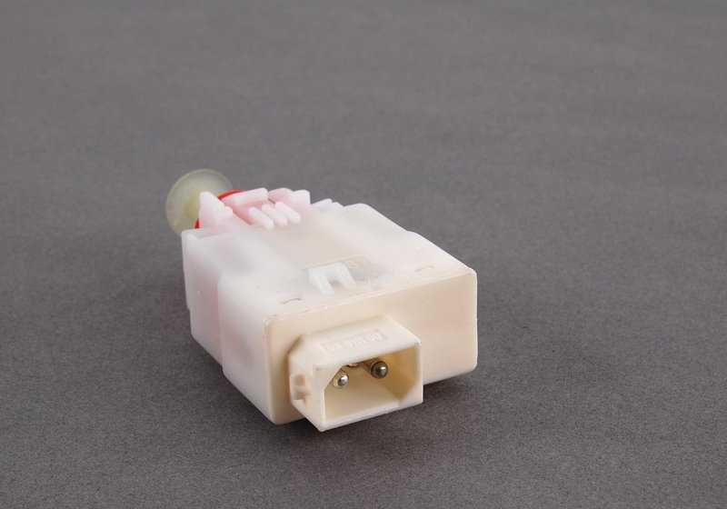 Interruptor de embrague OEM 61318381612 para BMW E36, E46, E39, E53, Z3. Original BMW.