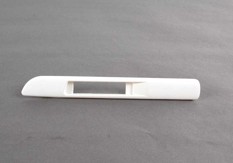 Moldura lateral delantera derecha imprimada OEM 51137893678 para BMW E46. Original BMW.