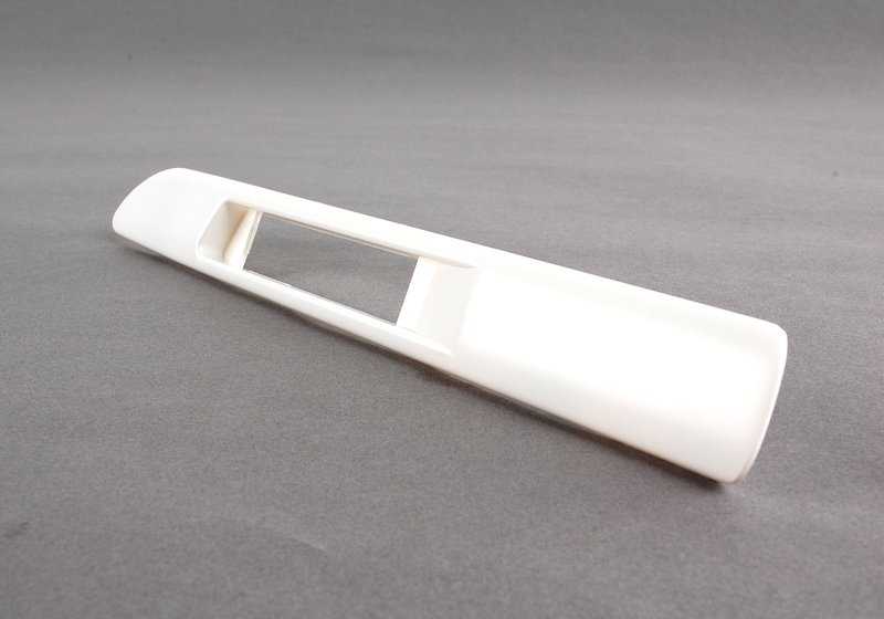 Moldura lateral delantera derecha imprimada OEM 51137893678 para BMW E46. Original BMW.