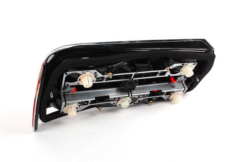 PILOT POSTERIORE DESTRE OEM 63211369266 per BMW E28. BMW originale.