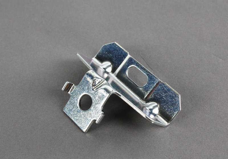 Pieza angular consola central OEM 51161977339 para BMW Serie 3 E36 (316i, 318i, 320i, 325i… y más). Original BMW.