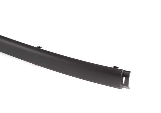 Striscia paraurti centrale posteriore OEM 51128195317 per BMW Serie 3 E46 (316i, 318i) e altre. BMW originale.