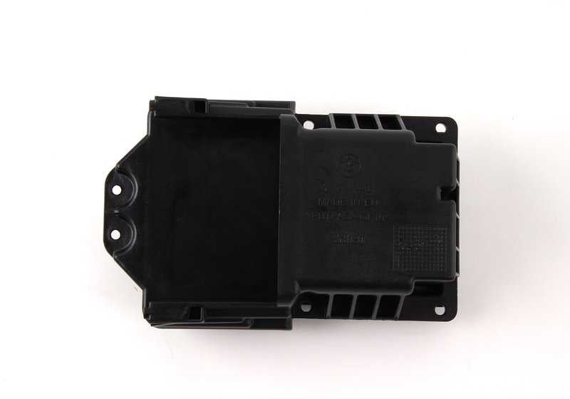 Scatola elettronica senza benrse per BMW Serie 1 E81, E82, E87, E87N, E88, X1 E84 (OEM 63117180829). BMW originale.