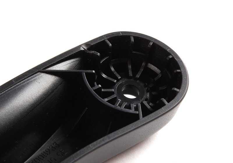 Alavanca de tração do capô frontal para BMW 5 E60 Series, E60N, E61, E61N, 6 E63, E63N, E64, E64N (OEM 51437008933). BMW original.