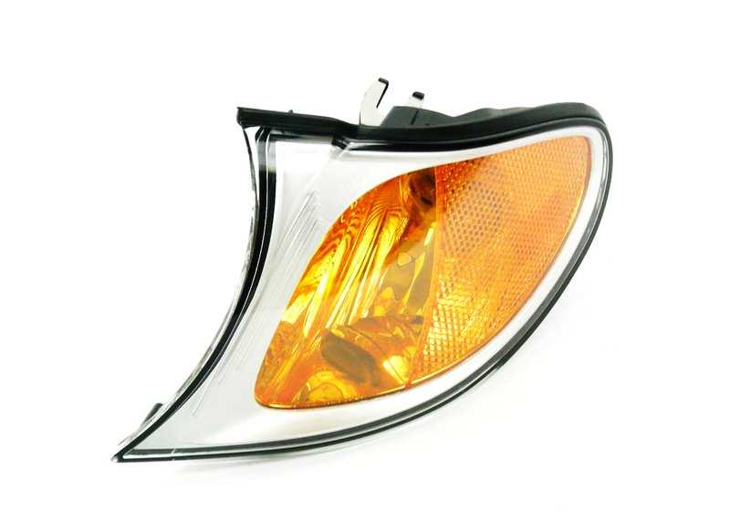 Intermitente delantero izquierdo color titanio OEM 63136915383 para BMW E46. Original BMW.