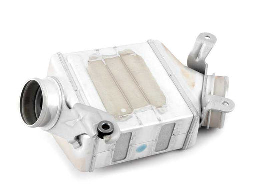 Intercooler OEM 13717575406 para BMW F07, F10, F11, F06, F12, F13, F01, F02, F04, E70, F15, E71, E72, F16. BMW original.