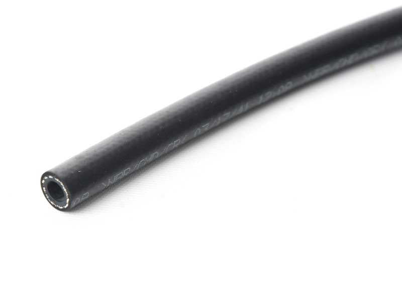 Tubo de ventilación del depósito OEM 13901707939 para BMW Serie 5 E39. Original BMW.