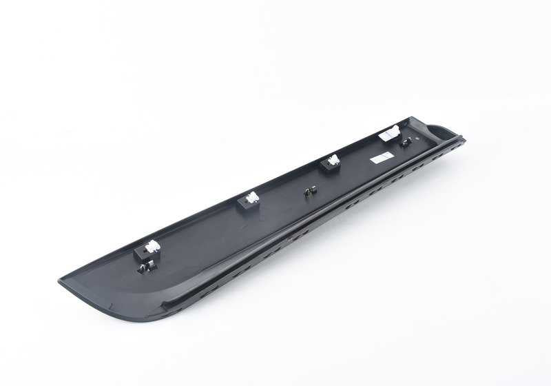 Moldura trasera izquierda OEM 51477352557 para BMW F25, F26. Original BMW.