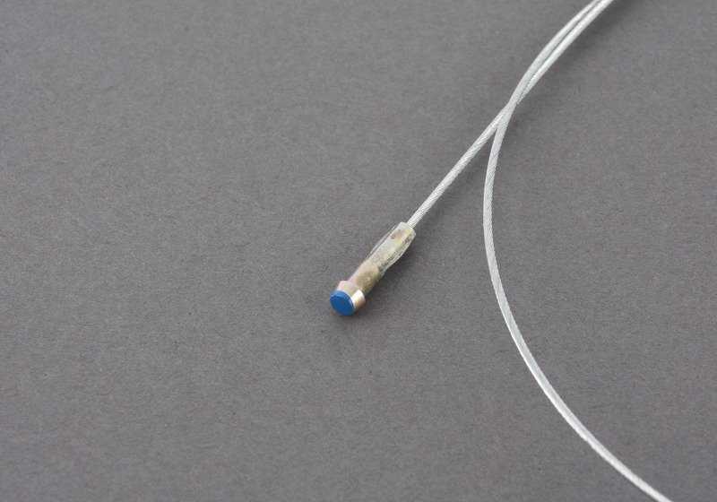 Cable de desbloqueo respaldo OEM 52101905970 para BMW E21, E30, E28, E24, E23. Compatible con asientos deportivos Recaro. Original BMW.