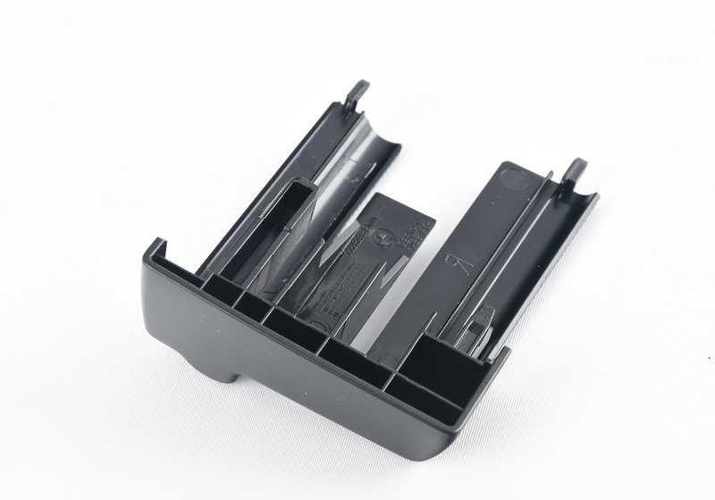 Embellecedor exterior carril asiento trasero derecho OEM 52107261790 para BMW F06, F06N, F12, F12N, F13, F13N. Original BMW.