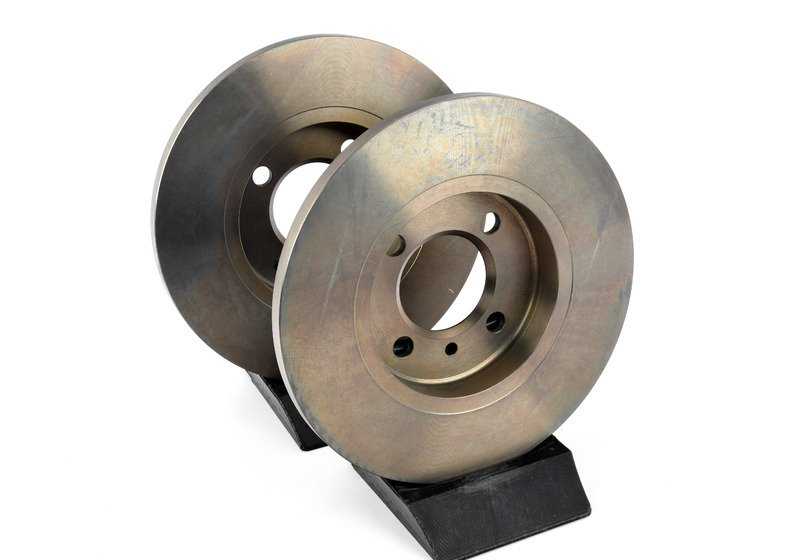 Disco de freno delantero OEM 34116752434 para BMW E30 316, 316i (todos los modelos compatibles). Medidas 260x12. Repuesto original BMW.
