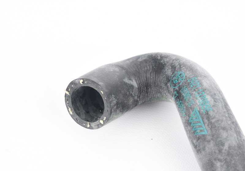 Hilfswasserpumpenschlauch für BMW E21, E28, E34, E32 (OEM 64211379956). Original BMW