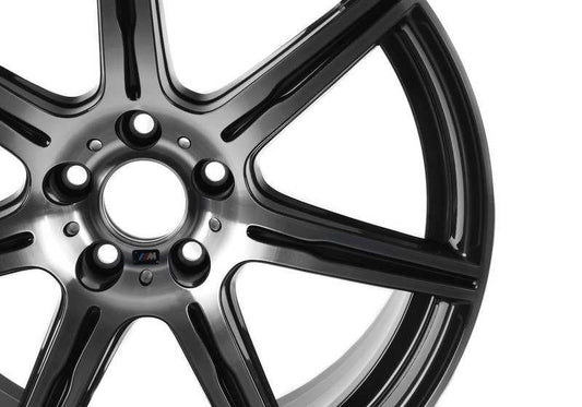 Llanta de aleación M Doble Radio 601 OEM 36112284873 para BMW F06, F12, F13. Original BMW.