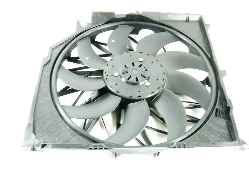 Carcasa del ventilador con ventilador para BMW X3 E83, E83N (OEM 17113442089). Original BMW.