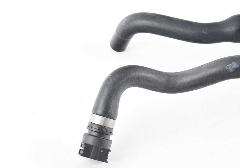 Manguera intercambiador de calor aceite motor OEM 11537527605 para BMW E85, E86. Original BMW.