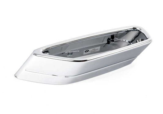 Ome Chrome Expety Embelcador OEM 18308631959 pour la série BMW 5 (G30, G31, G38) et la série 7 (G11, G12). BMW d'origine