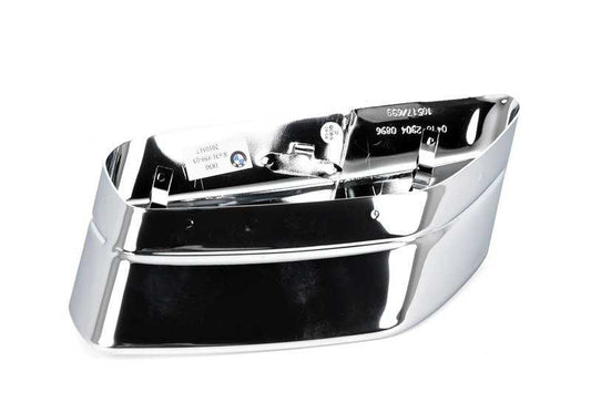 Ome Chrome Expety Embelcador OEM 18308631959 pour la série BMW 5 (G30, G31, G38) et la série 7 (G11, G12). BMW d'origine