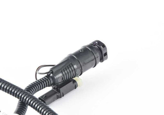 Tubo di dosaggio per BMW 3 F30 Series, F31 (OEM 16197260228). BMW originale