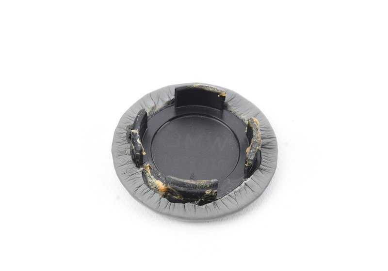 Tapón embellecedor plateado OEM 51431968072 para BMW E24 y E32. Pieza original BMW.