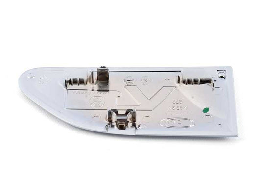 Cobertura de fatos à esquerda para BMW F01, F02, F02N (OEM 63137202183). BMW original.